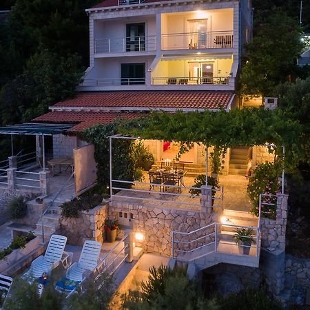 Apartments Ratac Lobrovic With Private Beach And Beautiful Sunset 斯拉诺 外观 照片